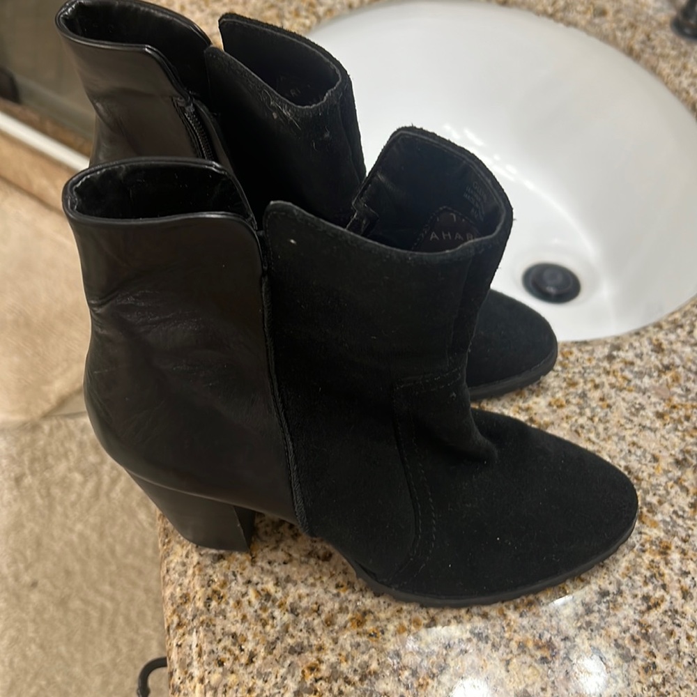 Tahari ankle boots never been worn just a little fault underneath shown in pic